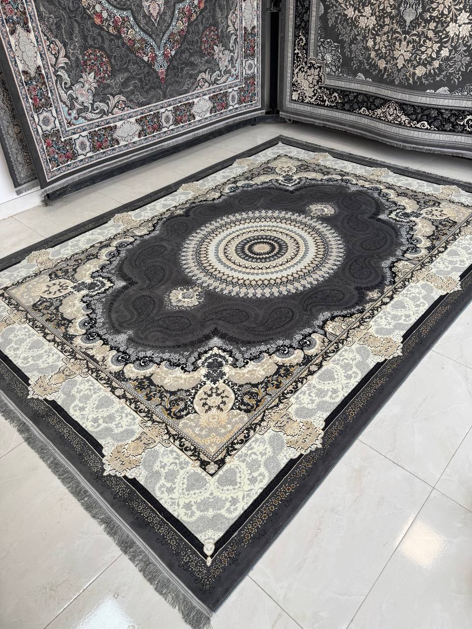 فرش 700 شانه طرح ترمه 